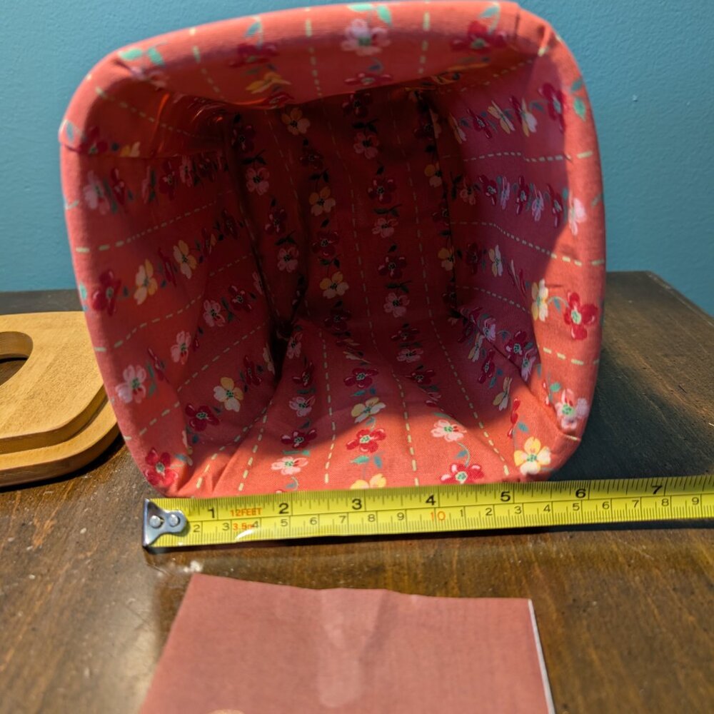 Longaberger Tissue box New, no tags - Picture 10 of 12